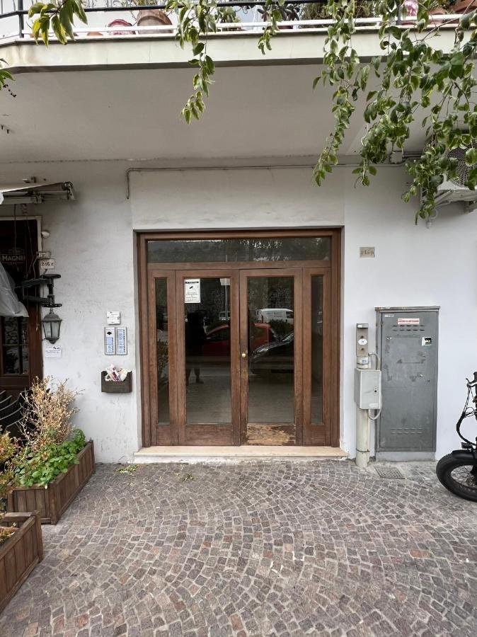 Yourhome - Corso Italia In Apartamento